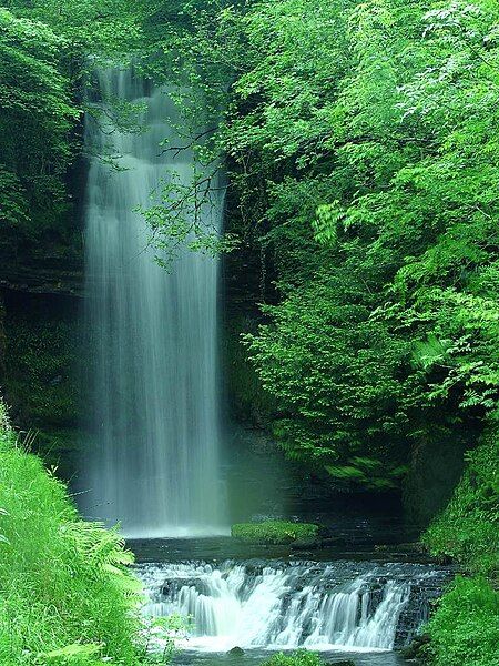 File:Glencar waterfall01.jpg