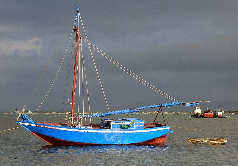 File:Haitian fishing boat.jpg