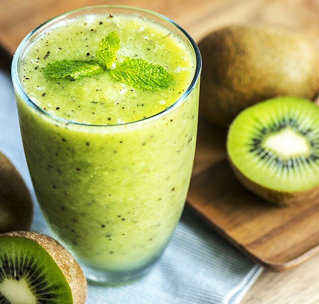 File:Kiwi Smoothie.jpg