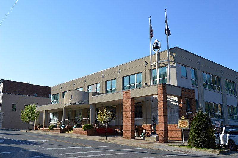 File:Letcher County Courthouse.jpg