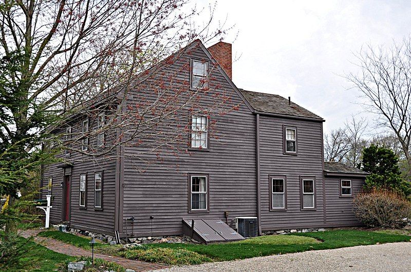 File:NewtonMA WhittemoresTavern.jpg