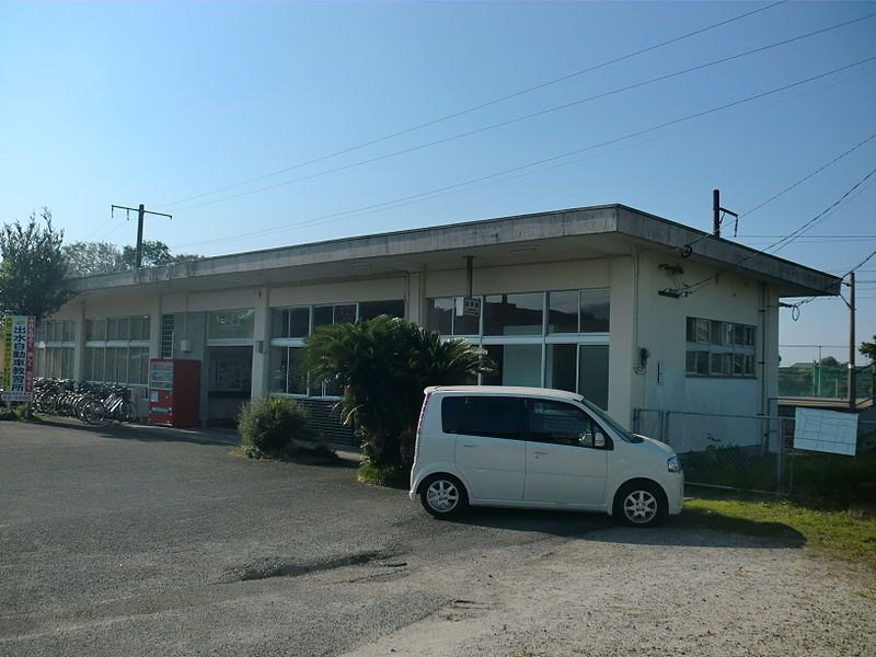 File:Nishi Izumi Station.JPG