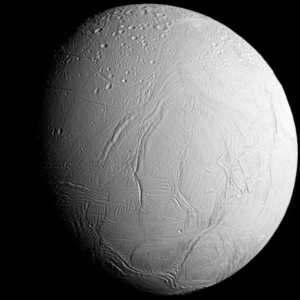 File:PIA17202-SaturnMoon-Enceladus-ApproachingFlyby-20151028-cropped.jpg