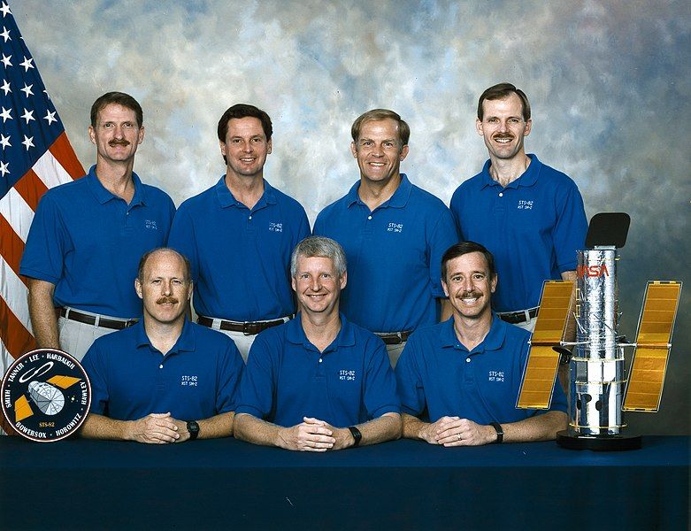 File:STS-82 crew.jpg