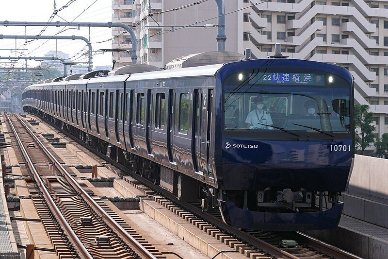 File:Sagami-Railway-Series10000R-10701F YNB.jpg