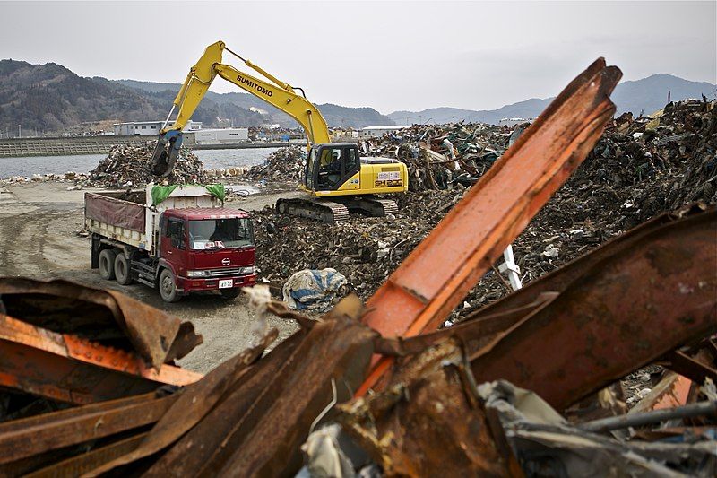 File:Tsunami Cleanup (8544037673).jpg