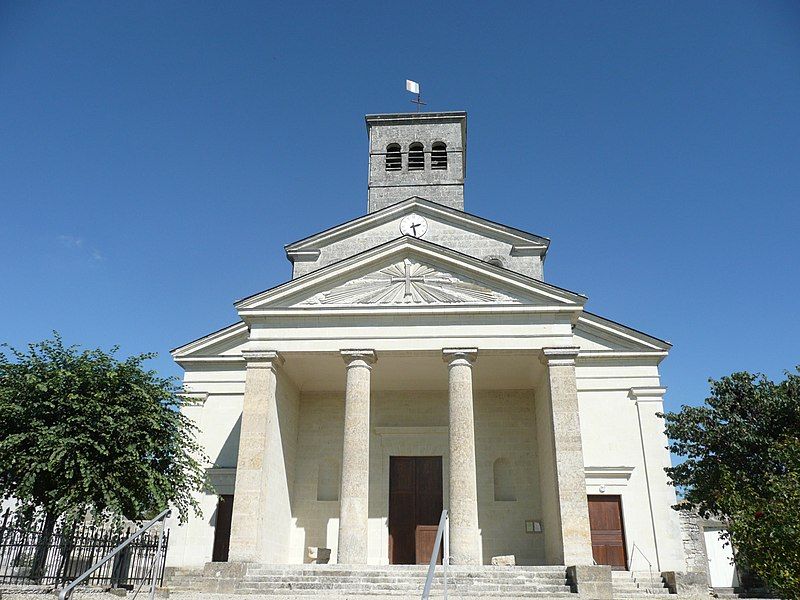 File:Vaudelnay - Eglise.jpg