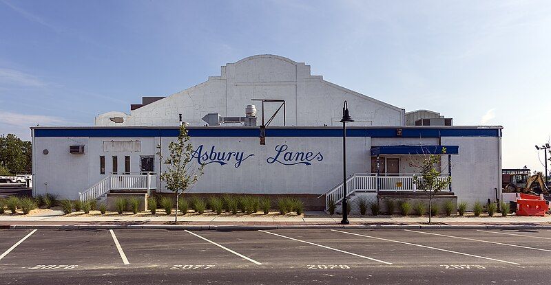 File:Asbury Lanes NJ1.jpg