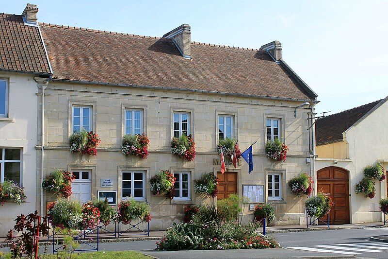 File:Authie mairie.JPG