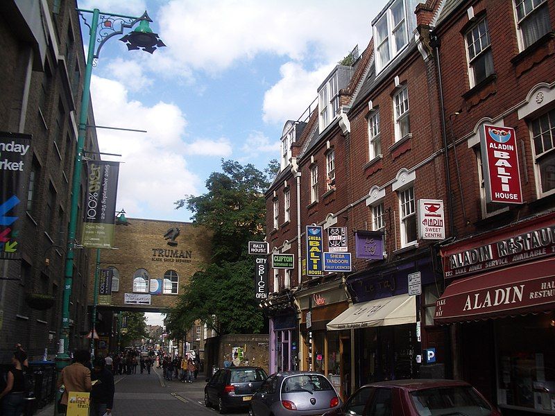 File:Brick Lane 2005.jpg