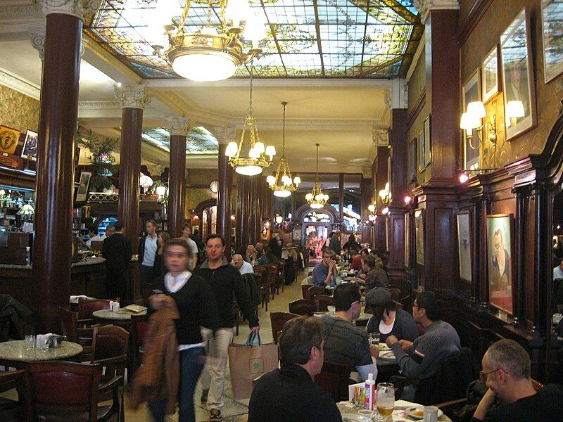 File:Café.Tortoni.-.Inside.jpg