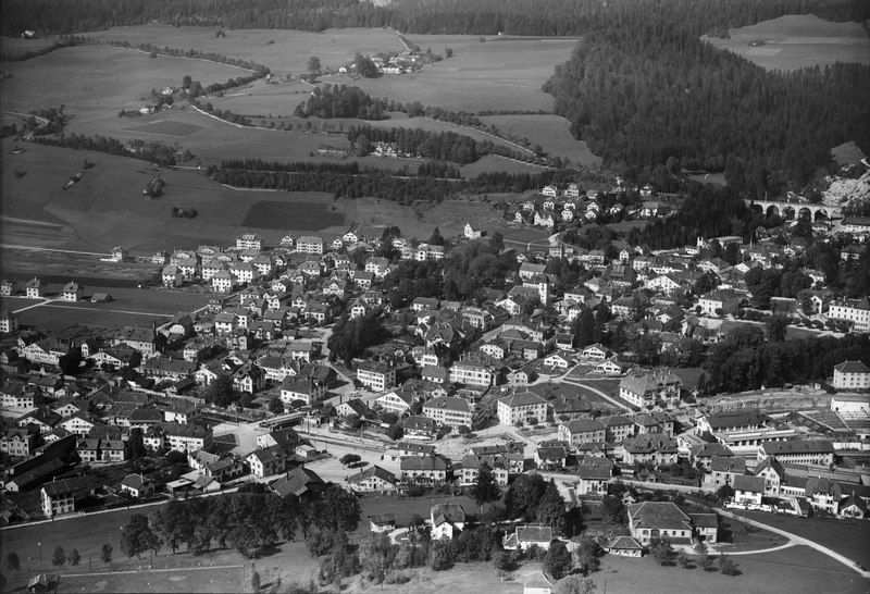 File:ETH-BIB-Couvet-LBS H1-013738.tif