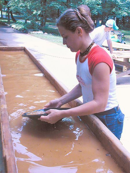 File:GoldPanning.jpg