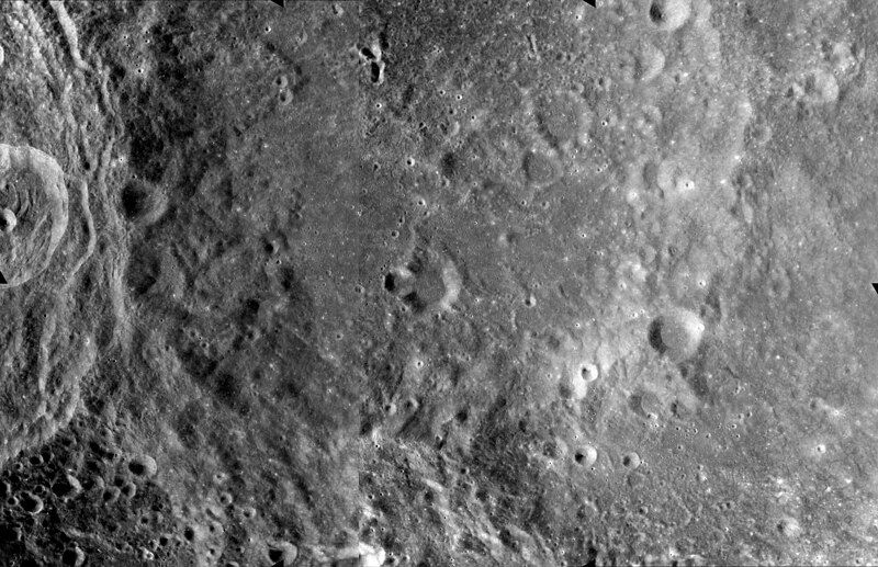 File:Heaviside crater AS17-M-0198-0200.jpg