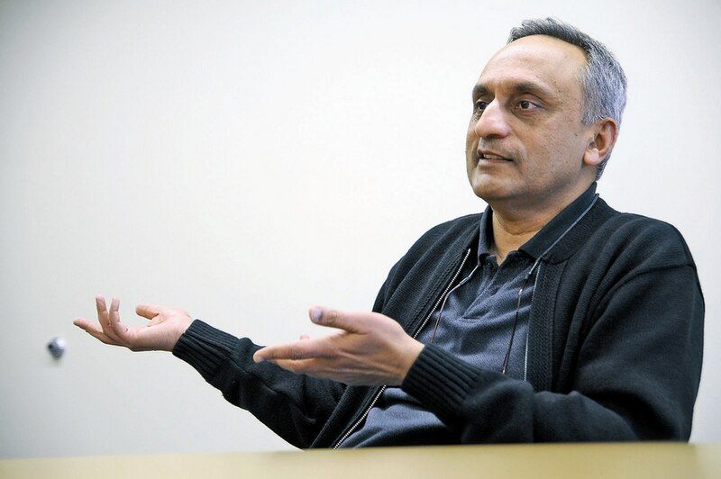 File:Manoj Bhargava.jpg