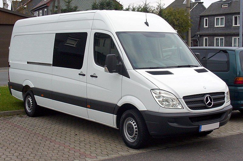 File:Mercedes-Benz Sprinter.JPG