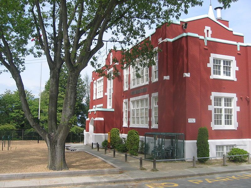 File:Queenmary-elem.jpg