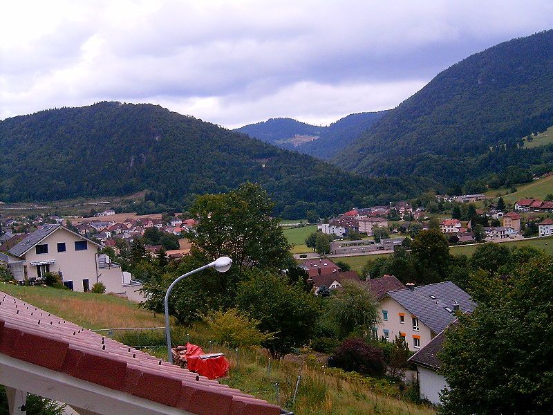 File:Sonceboz-sombeval.jpg