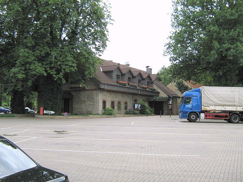 File:Autohof Gaststätte Osnabrück.JPG