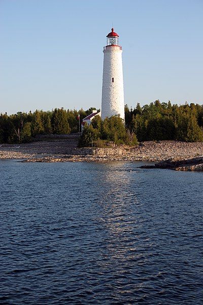 File:Cove island light.jpg