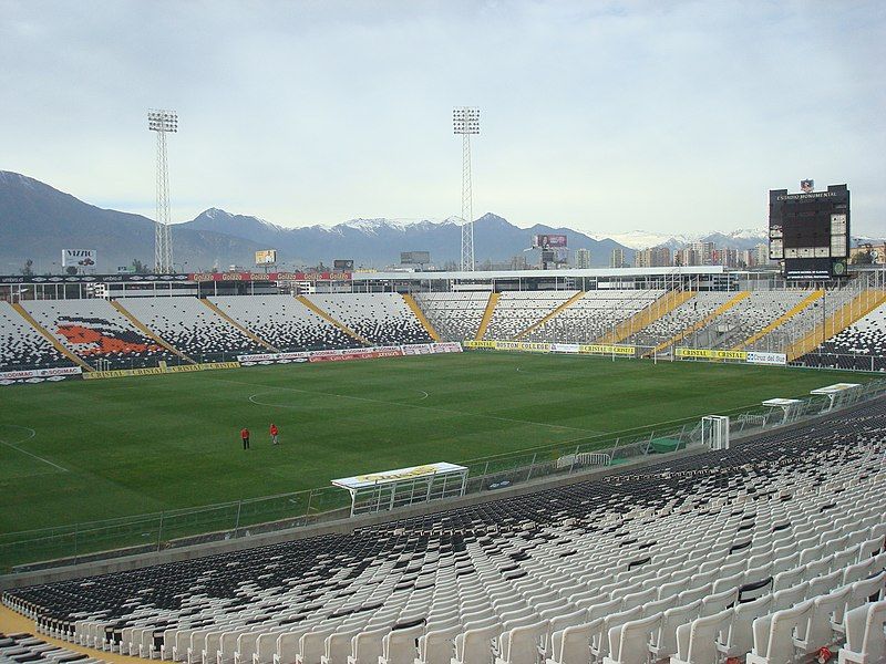 File:Estadio Monumental 2009.jpg