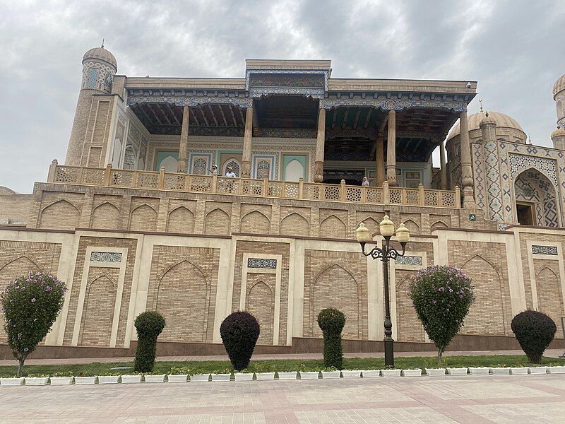 File:Hazrati Xizr masjidi.jpg