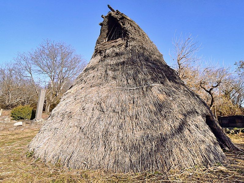 File:Intate ruins.jpg