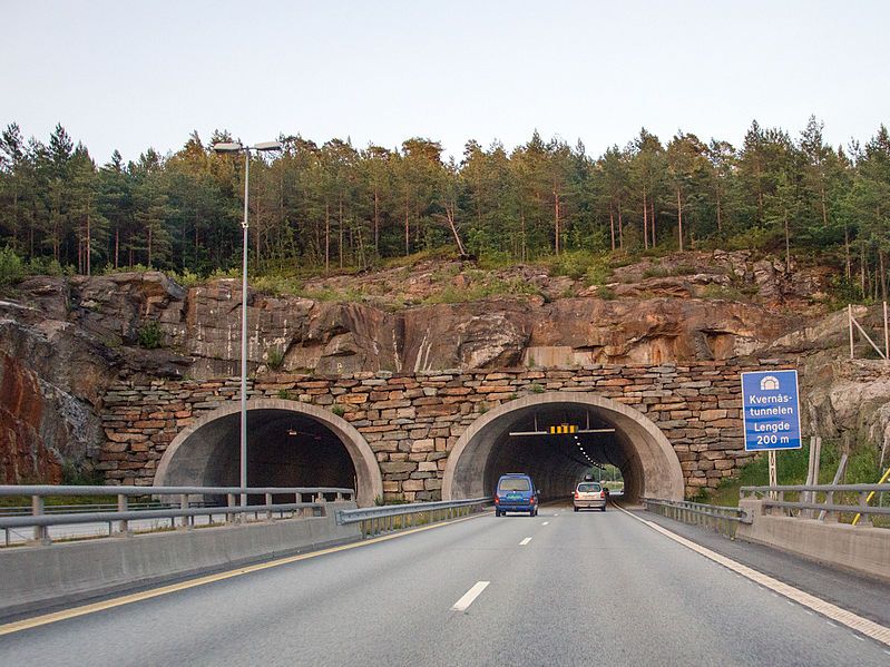 File:Kvernåstunnelen01.jpg