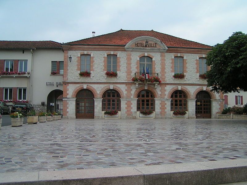 File:Mairie de Cazes-Mondenard.JPG