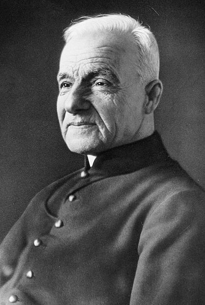 File:Saint André Bessette.jpg