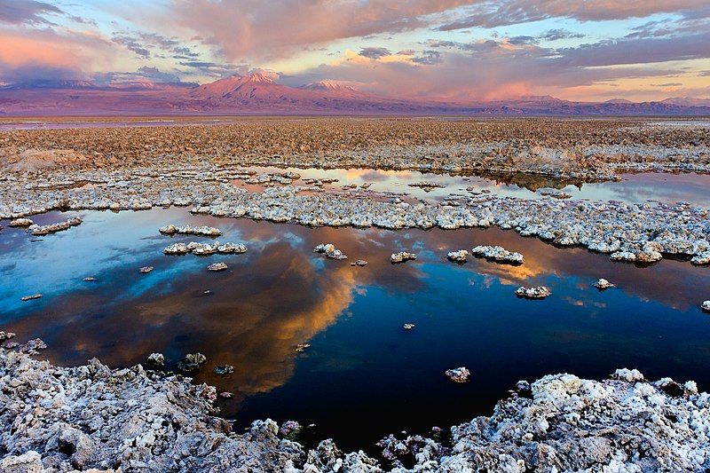 File:Salar de Atacama.jpg