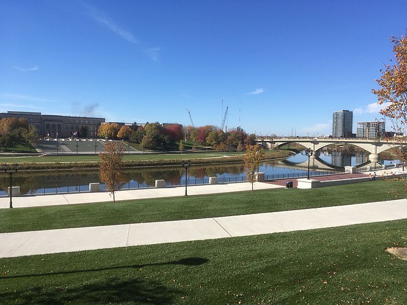 File:Scioto Mile Columbus.jpg