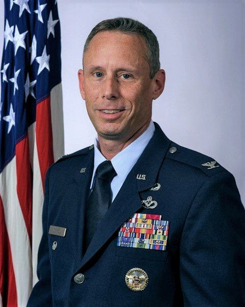 File:Travis K. Leighton.jpg