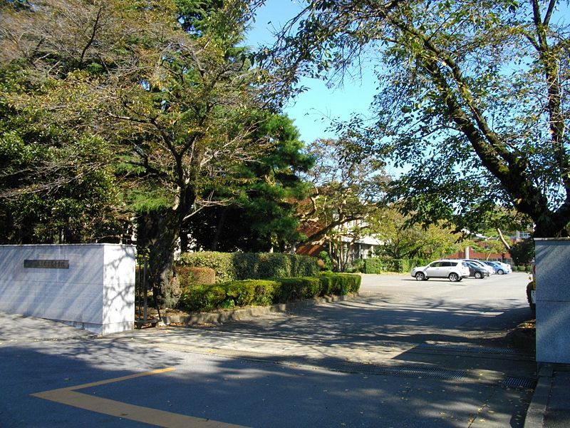 File:Utsunomiya High School.JPG