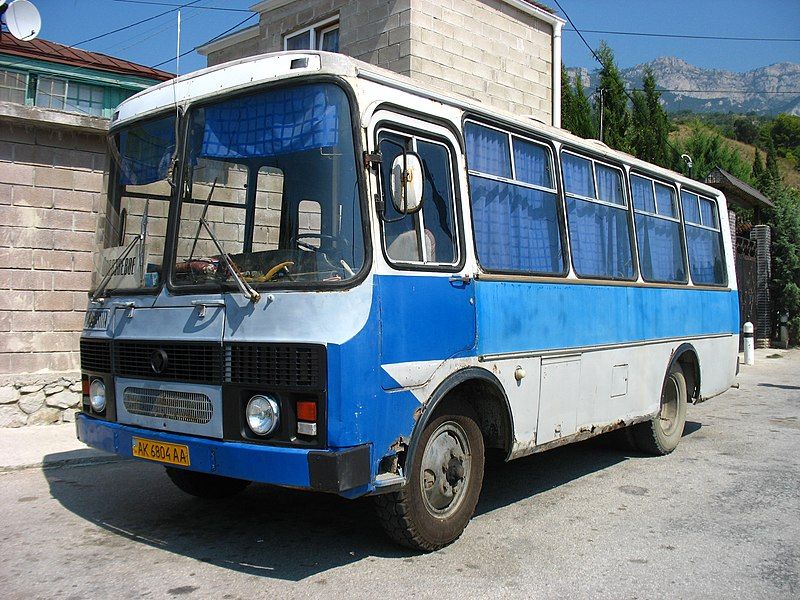 File:ПАЗ-3205 Симеиз.jpg