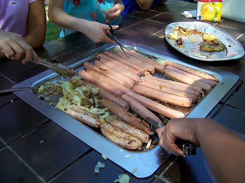 File:BBQ Burwood Park.jpg