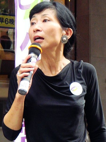 File:Claudia Mo (Enlarged).jpg