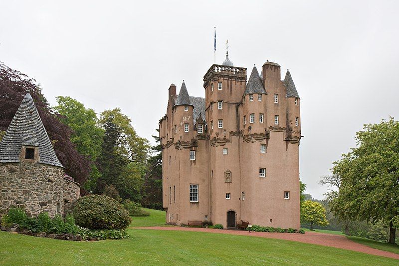 File:Craigievar Castle cloudy.jpg