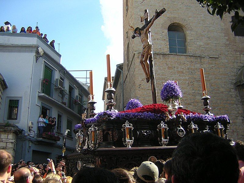 File:Estudiantes Jaen.JPG