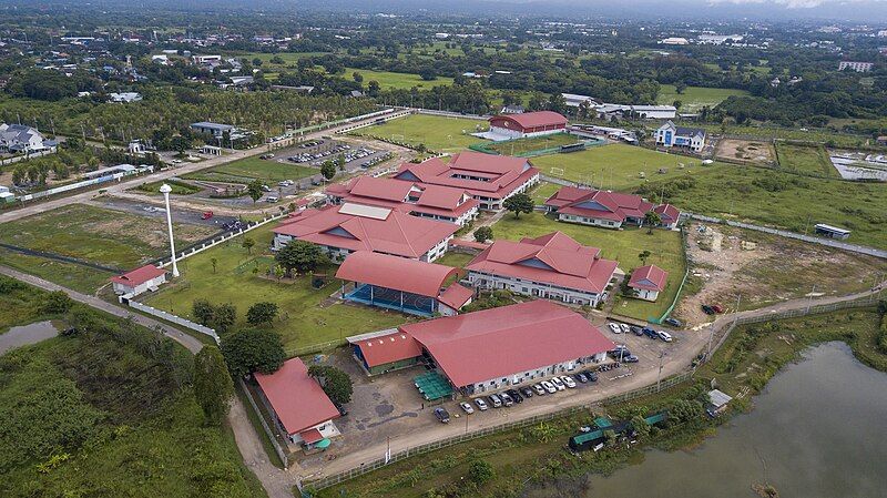 File:Grace-International- School-Aerial-View.jpg