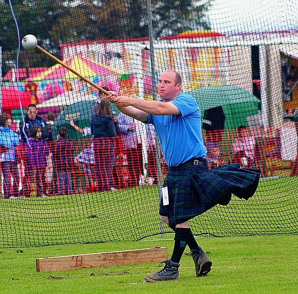 File:Hammer throw.jpg