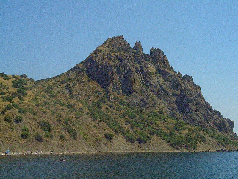 File:Kara Dag Mountains.jpg