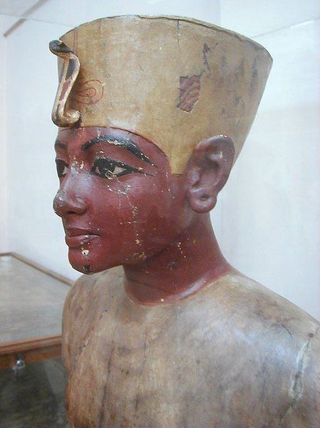 File:Mannequin of Tutankhamun.jpg