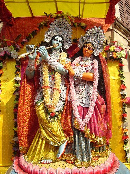 File:Radha Krishna (Kolkata).JPG