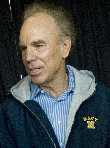 File:Roger-Staubach-Dec-1-2007-ArmyNavy-Game.jpg