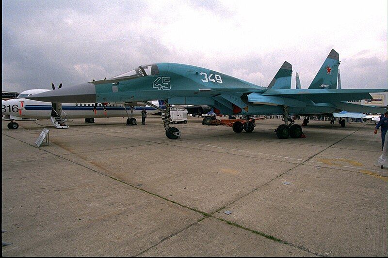 File:Su-34 Paris 1995.jpg