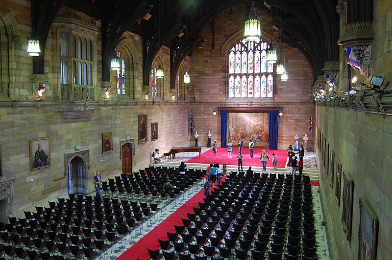 File:Usydgreathallinside.jpg