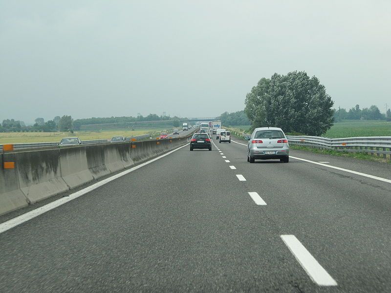 File:A13Italia1.JPG