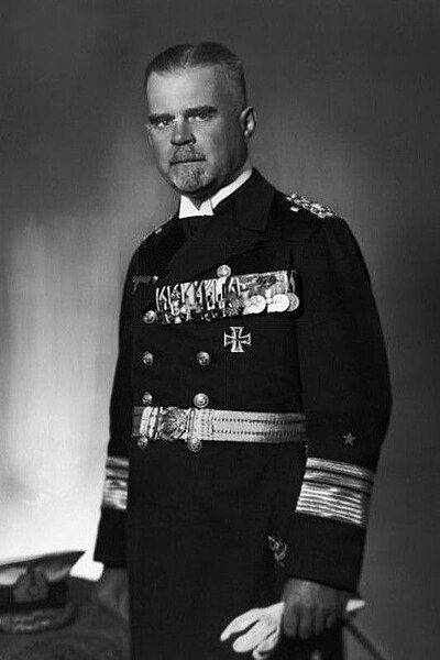 File:Admiral max bastian.jpg