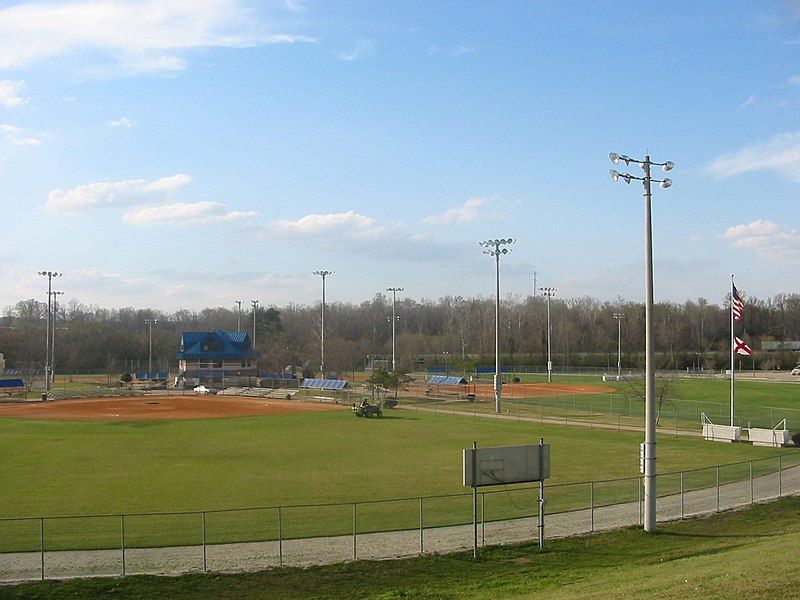 File:Auburn Softball Complex.jpg